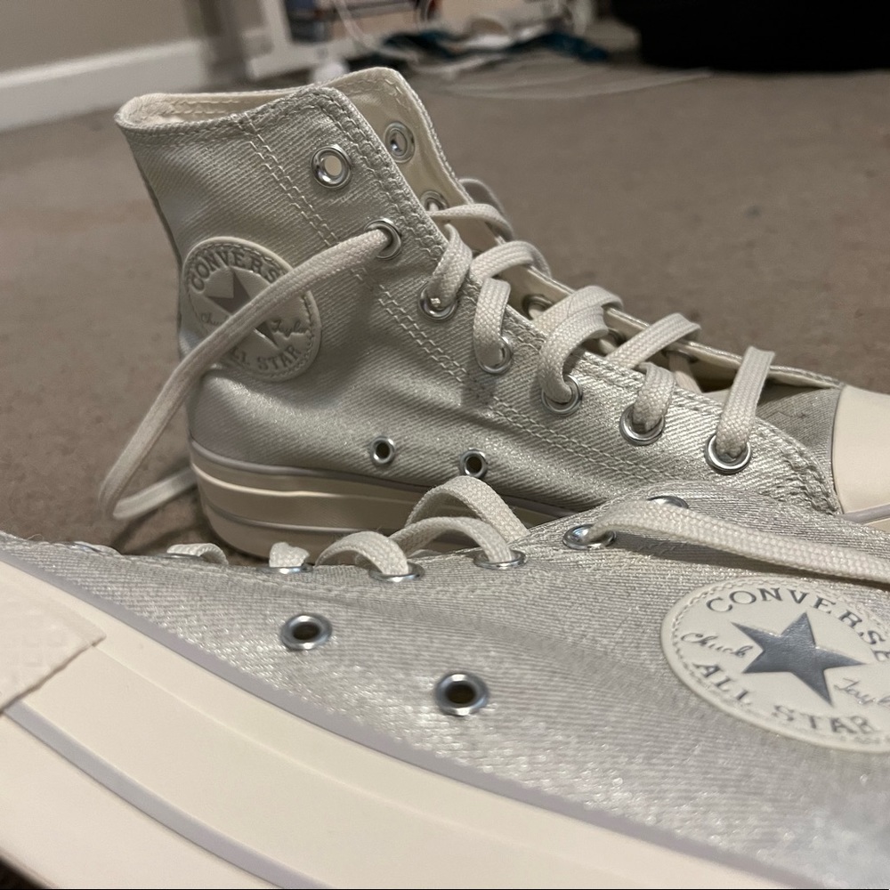 BRAND NEW Silver Platform High Top Converse